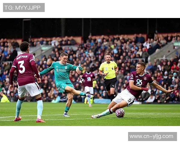 世界杯精彩对决里昂逆转曼城点球大战引发全场狂欢与转会传闻