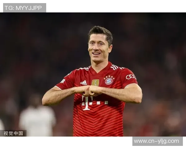 世界杯精彩瞬间莱比锡大胜里昂莱万帽子戏法点燃全场激情 世界杯精彩瞬间莱比锡大胜里昂莱万帽子戏法点燃全场激情