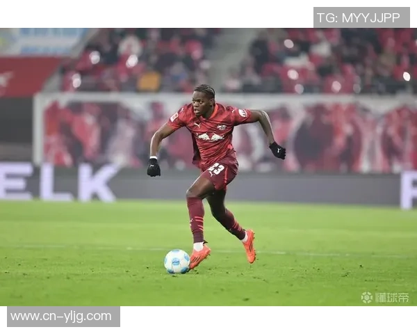 莱比锡大胜曼联神扑瞬间引发全场狂欢转会传闻再起